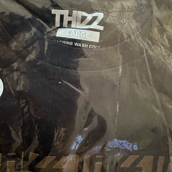 Short sleeve tee - Picture 2 of 2